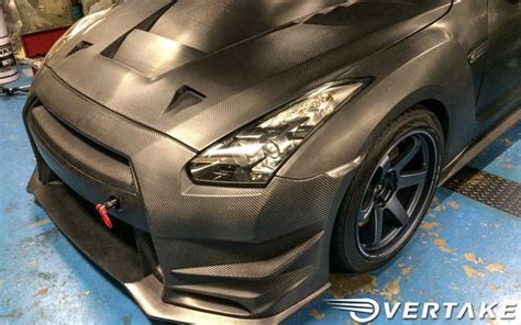 Overtake Dry Carbon Front Fender Set For Nissan Gt R R