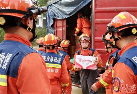 湖南石化赈灾物资直送平江彰显大爱无疆 湖南石化 华声在线岳阳频道