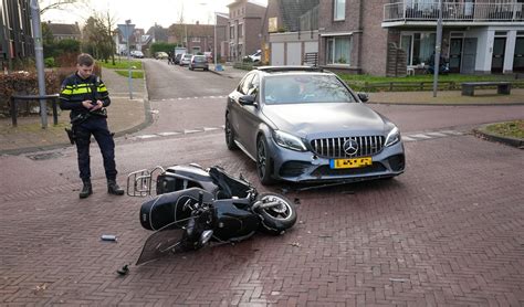 Scooterrijder Gewond Bij Ongeval Op Singel 1940 1945 Adverteren Oss