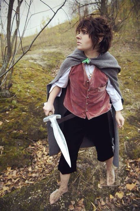 Frodo By Wolfik4444 On Deviantart Lordoftherings Cosplay Frodo Bolsón