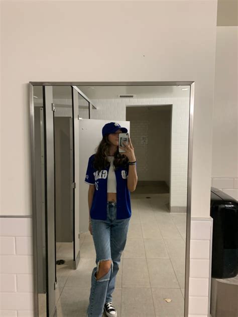 Dodger Outfit Baseball Shirt Outfit Baseball Game Outfits Dodgers