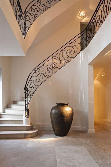 Pin By Literallyyyyy On A L L E Y 54 Staircase Railing Design