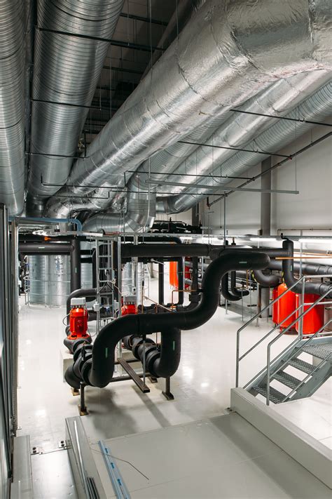 LVI-urakat ja -asennukset sekä kaukolämpöurakat - LVI-Trio