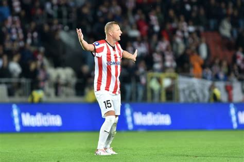 Cracovia Kamil Glik Wsadzony Na Konia W Pierwszym Meczu Goal Pl