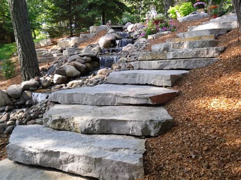 Stone Outcropping Steps Montagne Jardin Minneapolis Par Abra