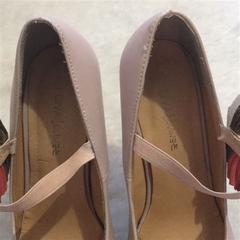 DIVA Lounge Shoes Diva Lounge Lorane Nude Ruffle Color Block Pumps Poshmark