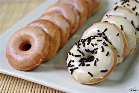 Ricas Donas Con Glaseado De Lim N Y Chocolate Blanco Recetas De