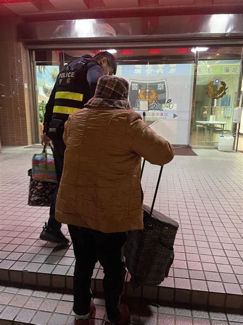 快新聞／8旬失智老婦寒夜借宿土地公廟 暖警細心調查助尋親 民視運動網