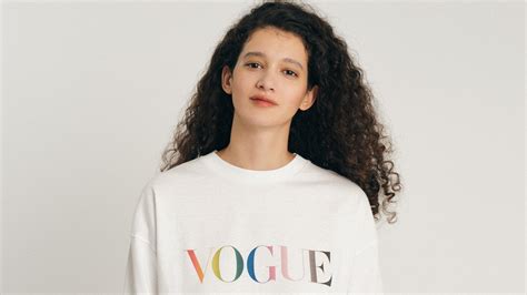 祝・プライド月間！ Voguetシャツの購入で同性婚支援団体に寄付できるプロジェクトを実施 Vogue Japan