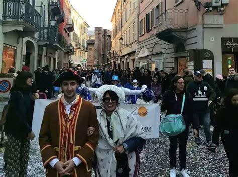 Il Monferrato Fotogallery Torna Il Carnevale Per Le Strade Di Casale