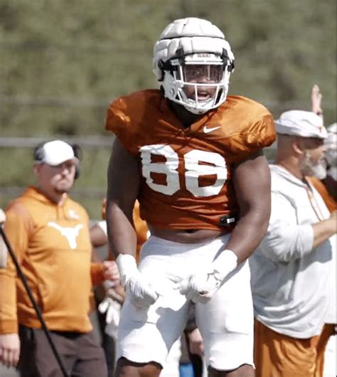 WATCH: Highlights from the Texas scrimmage on Saturday - Burnt Orange ...