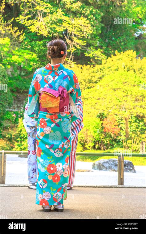 Woman Kimono In Hanami Stock Photo Alamy