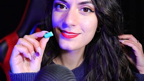 ASMR en Español MASTICANDO CHICLE y SOFT SPOKEN MOUTH SOUNDS