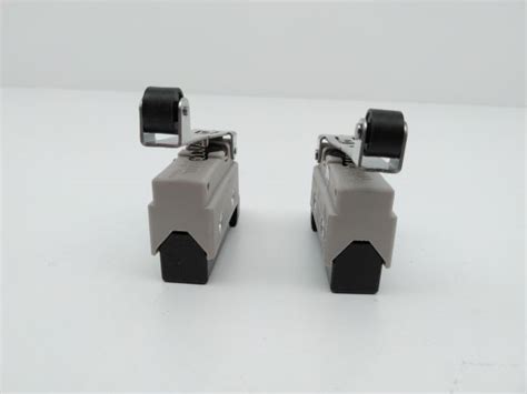 Panasonic AZ7121 Limit Switch,10A, 250VAC