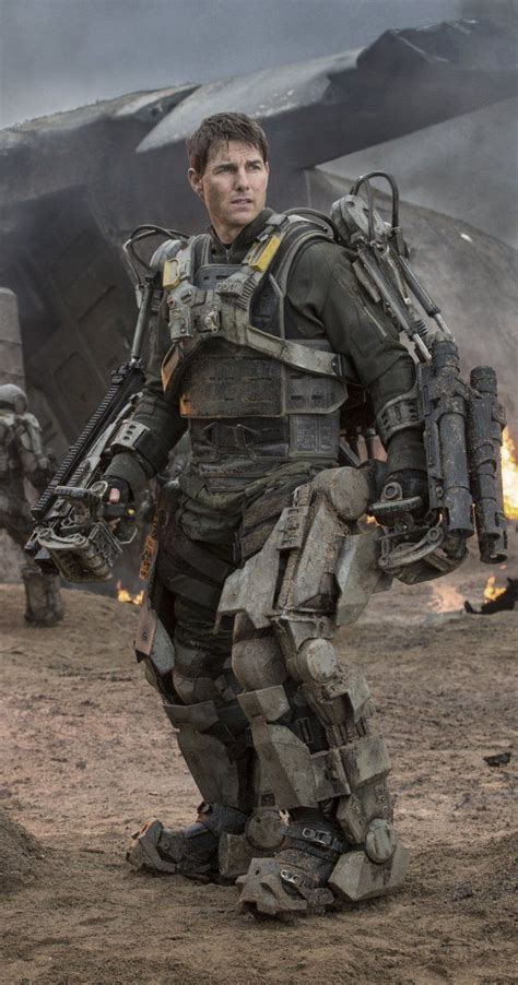 Pictures And Photos From Edge Of Tomorrow 2014 Edge Of Tomorrow Tom Cruise Futuristic Armour