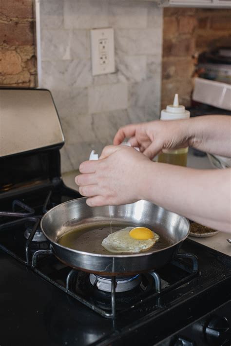 Za’atar Eggs on Matbucha & Yogurt Sandwich — Middle Eastern Pantry & Recipes | New York Shuk