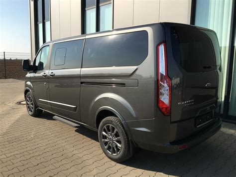 Ford Tourneo Custom Titanium X 5 2 0 TDCi MHEV MILD HYBRID 185PS