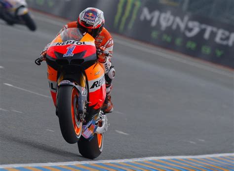 Motogp Le Mans Libres Stoner Por Delante De Las Yamaha