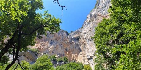 Choranche Grotte Cascade Et Lac Souterrain HappyCurio