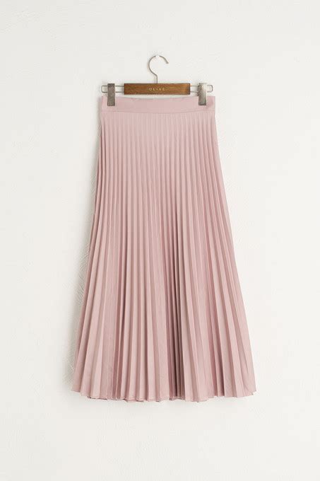 Satin Pleated Long Skirt Pink