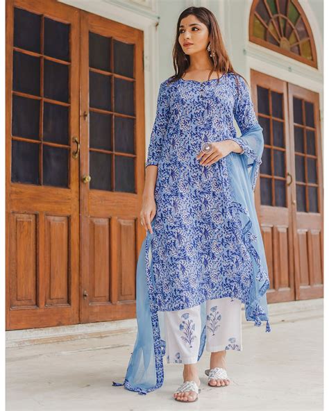 Dark Blue Floral Kurta Set With Dupatta Set Of Three By Prints Valley The Secret Label