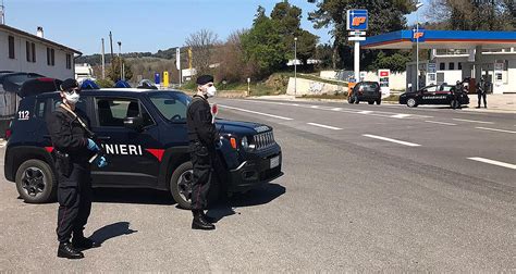 Coronavirus Pesaro Urbino Aprile Altri Morti Ma Calano I Contagi