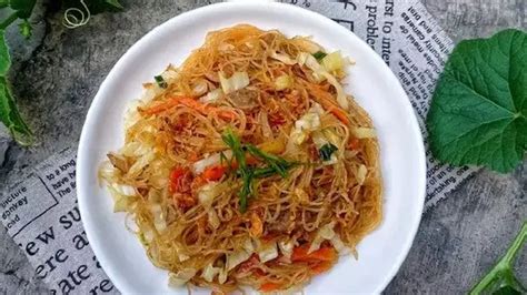 Resep Bihun Goreng Simple Yang Mudah Dan Lezat Untuk Menu Sehari Hari