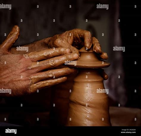 Pottery Shaping Hi Res Stock Photography And Images Alamy