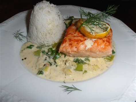 Lachs in Frühlingszwiebel Sahne Sauce von Lisa50 Chefkoch Rezept