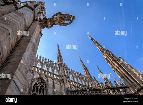 Milan duomo roof hi-res stock photography and images - Alamy