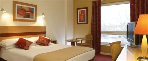 JURYS INN HEATHROW hotel, London | 79% off | Hotel Direct