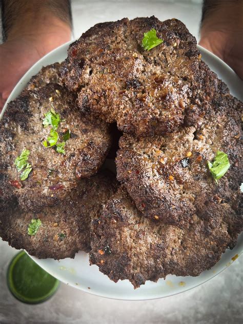 Chapli Kabab