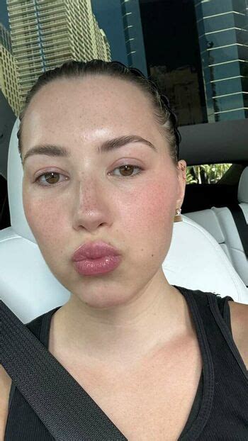 Reeyue Reeyuee Reeyuex2 Nude OnlyFans The Fappening Plus