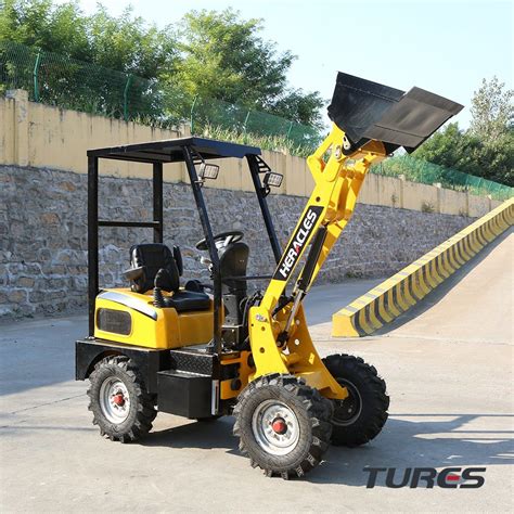 TUV Approved Front Discharge Heracles 4 Wheel Electric Loader