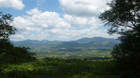 File:Mutare Area, Zimbabwe.jpg - Wikimedia Commons