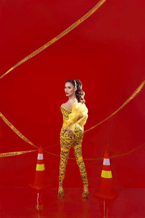 CIKHA LADYBOY HOT SERVICE Indonesian Transsexual Escort Agency In Jakarta