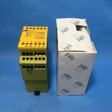 750105 PNOZ S5 24VDC 2 N O 2 N O T Pilz Safety Relay At Rs 5000