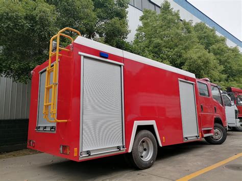 Isuzu P Light Lite Water Tank Fire Fighting Special Truck