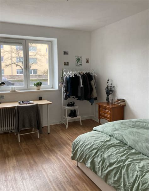 WG Zimmer in zentraler Lage Holtenauer Straße WG Zimmer in Kiel