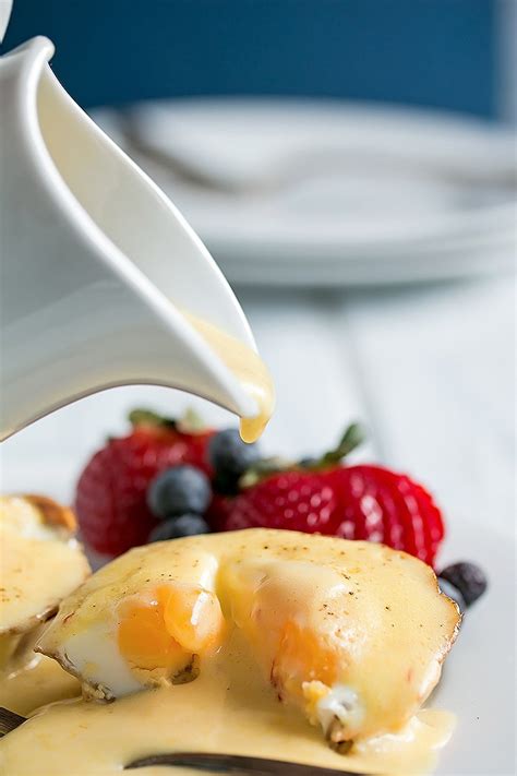 Easy Eggs Benedict Recipe ~ Cooks with Cocktails