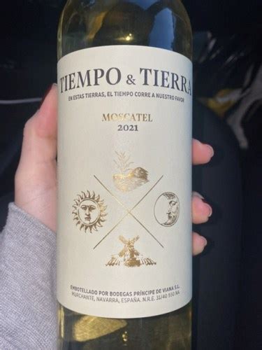 Bodegas Príncipe de Viana Tiempo Tierra Moscatel Vivino US