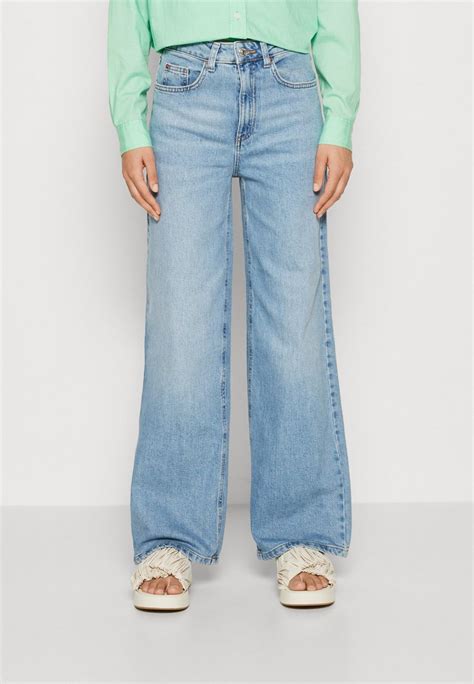 Marks And Spencer Wide Leg Flared Jeans Light Denim Lyseblå Denim Zalando No