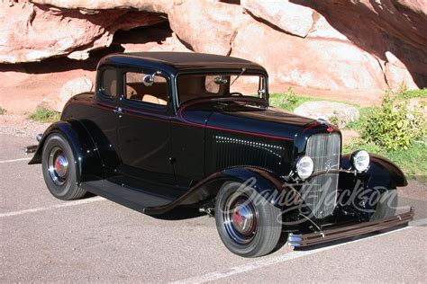 1932 FORD 5 WINDOW CUSTOM COUPE