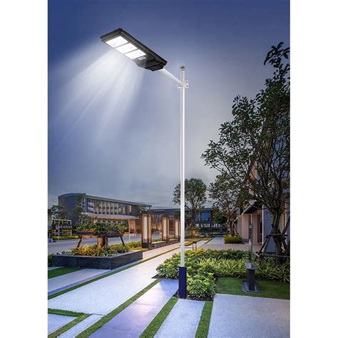 Luminaria Solar W Holofote Refletor Led Controle Sensor Presen A