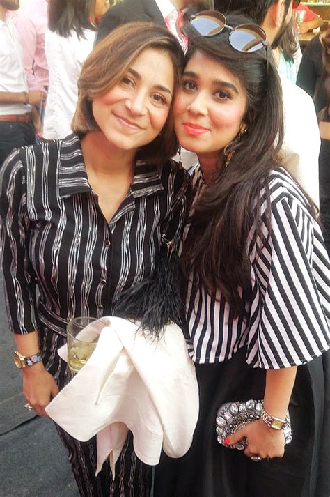runs   family breakhna zarnab  zarmeena qazi