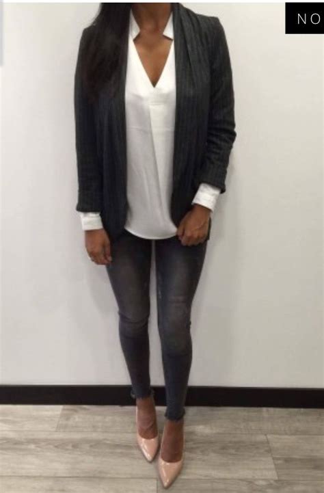 Épinglé par OneWoman sur Work outfits Vetements Escarpins Escarpins nude