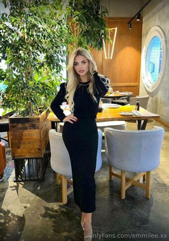 Emmilee Xx Emilee Xx Emmilee Xx Nude Leaks OnlyFans Leaked Models