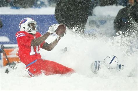 Snow Bowl 2017 20 Images From The Blizzard That Engulfed The Buffalo