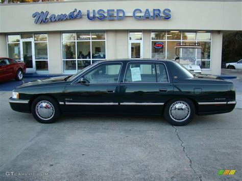 1997 Polo Green Metallic Cadillac Deville Delegance 22350573