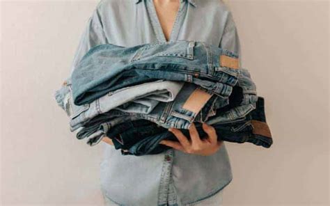 7 Fast Fashion Statistics: 2023 Alert | Elfin View - The Conscious Home ...